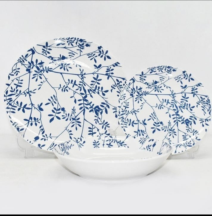 Royal Blue And White Leaf Plates Set- Set of 18