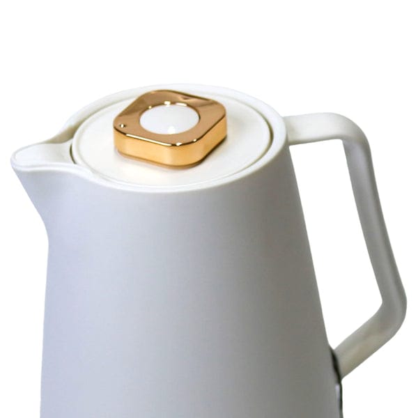 Large Capacity Insulating Kettle