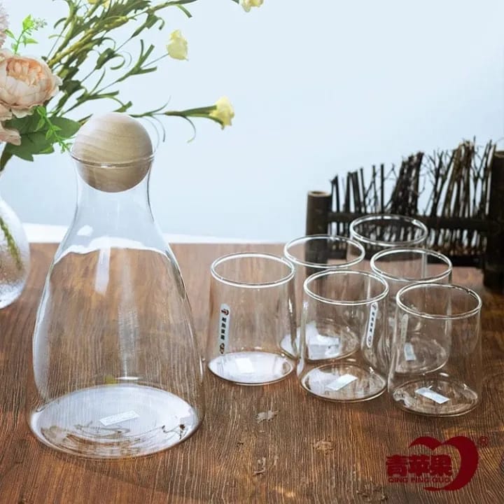 7 pcs Nordic Classic Style Glass Set With Cork Lid